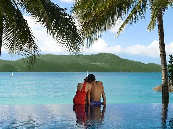 ***  Beach Club Resort Hamilton Island Australia